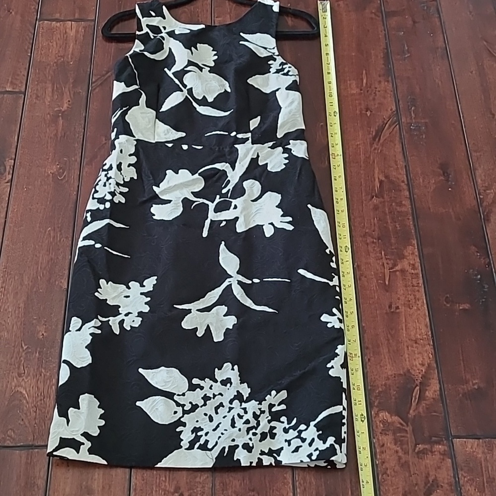 Talbots Black/White Tropical Floral Print Criss-cross Back Dress Size 6 - Picture 5 of 10